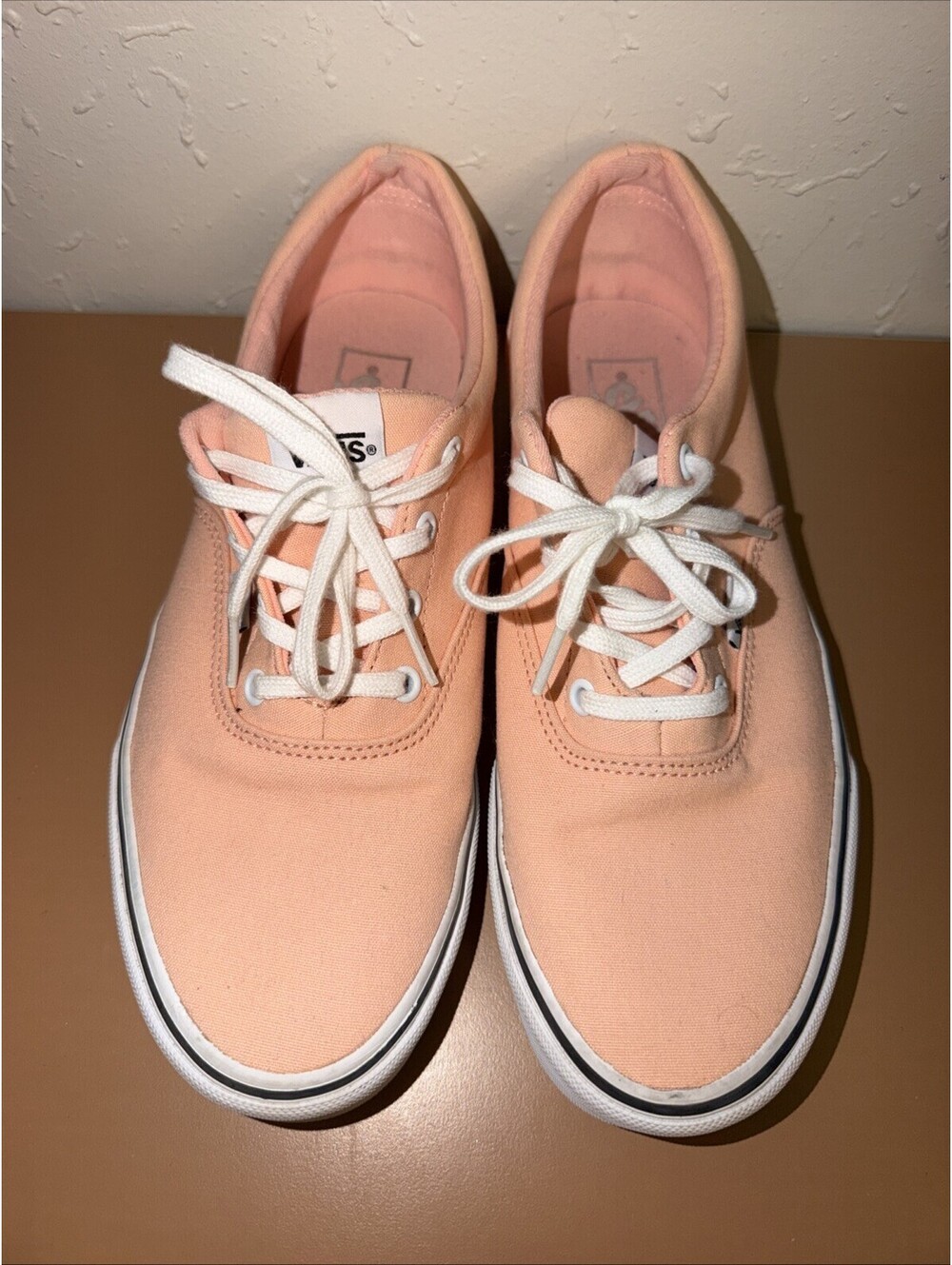 Women's Vans Doheny Sneakers Tropical Peach Canvas Low Top Lace Up  Size 11 (L5)